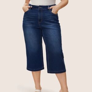 BloomChic Plus Size 2XL Medium Wash Wide Leg High Stretch Capri Jeans